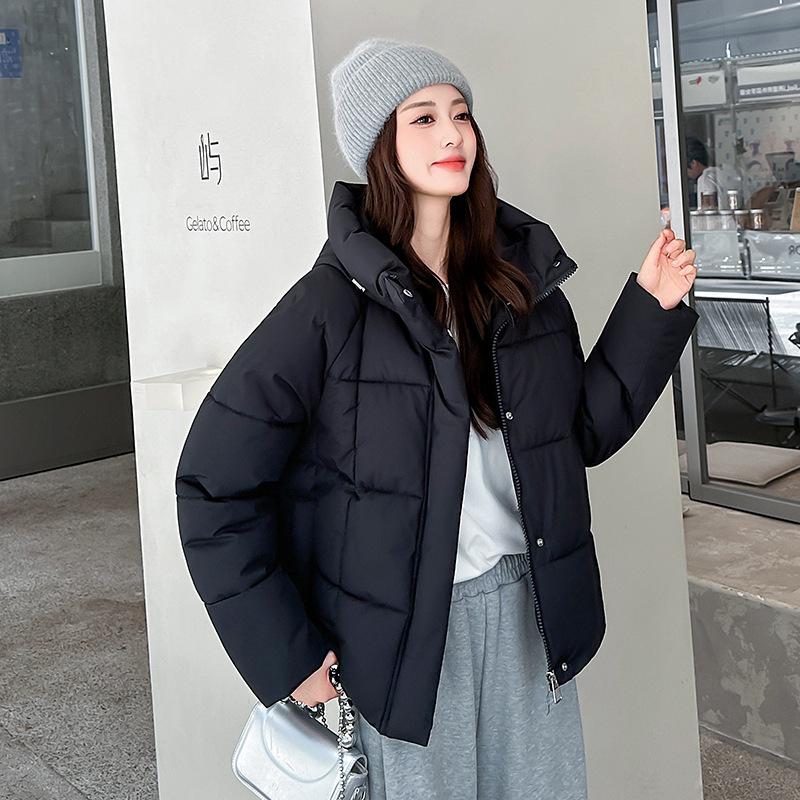 Winter new short down cotton-padded clothes, small warm cotton-padded clothes, cotton-padded jackets, fashionable thickened hooded jackets.