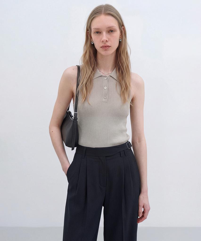 Lugkaeseuteu Brigitte Sleeveless Collar Knit_Beige