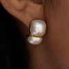 Elegant and elegant style pearl stud earrings, niche high-end earrings, earrings and jewelry.