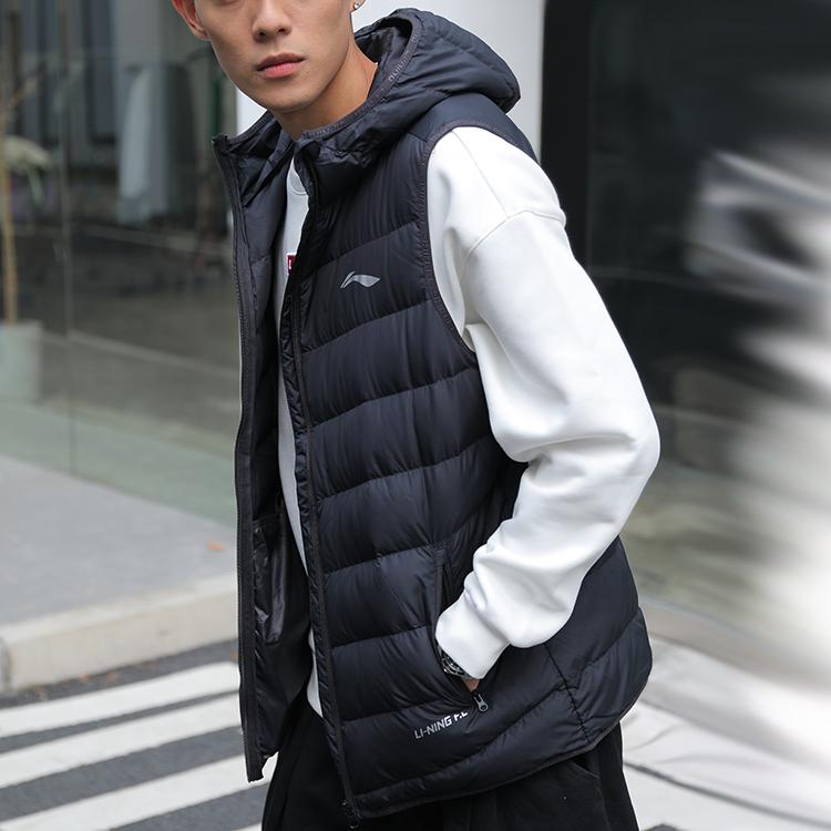 Li Ning Windproof Short Stand Collar Solid Color Warm Hooded Down Vest Men Vests Black AMRR035-1