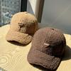Nová stylová kachní čepice pro ženy Všestranná podzimní a zimní Velký obvod hlavy Teplá a sametová čepice Jehněčí vlna Se širokým okrajem Baseballová čepice