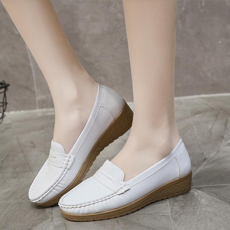 Женская обувь весенние и летние соевые туфли с мягкой подошвой с плоской подошвой и дышащей нескользящей одинарной обувью 35 белый 1598₽