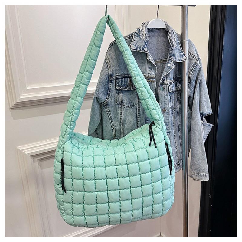 Popular Pleated Cloud Bag Fashionable One-shoulder Portable Dumpling Large Capacity Down Cotton Underarm Female