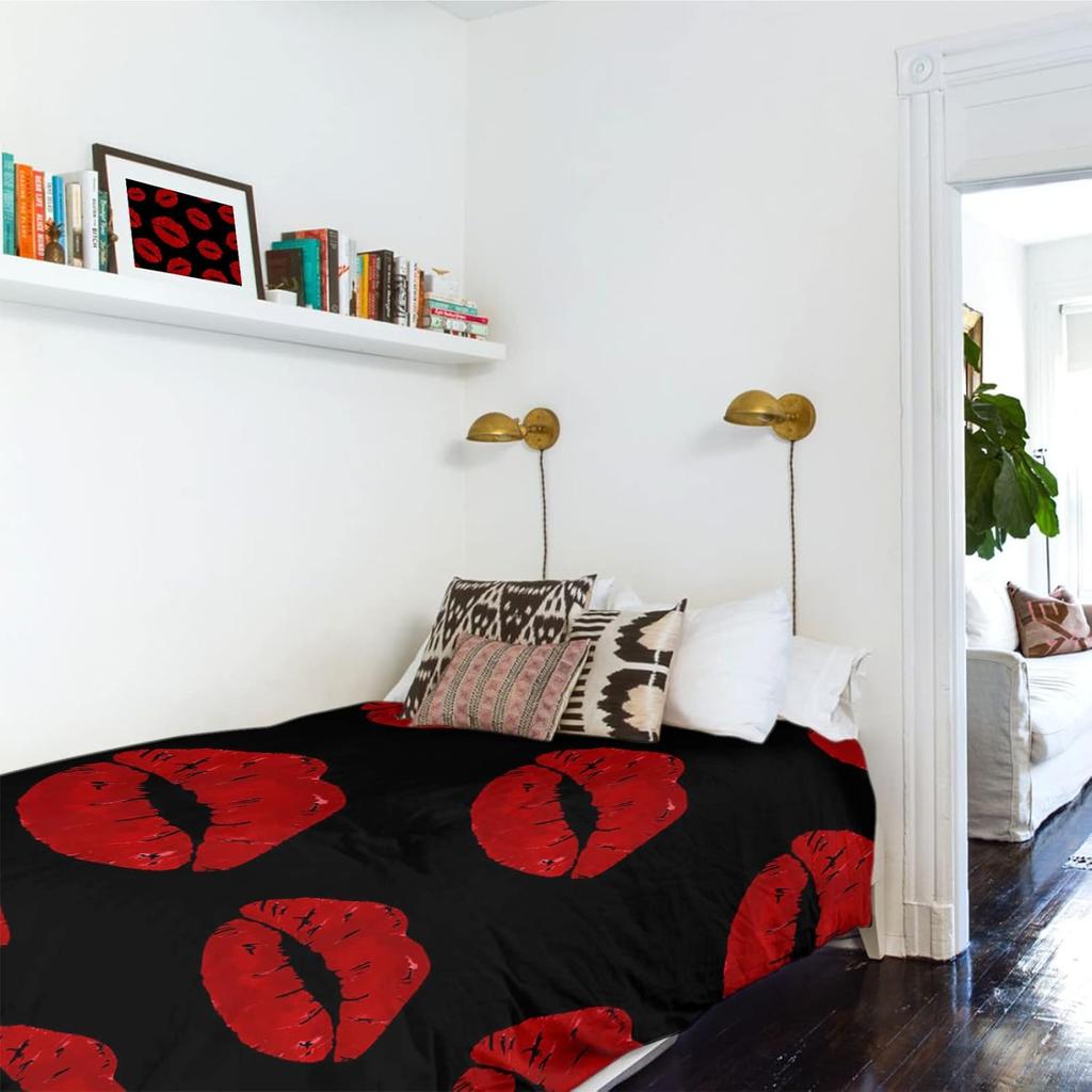 LooPoP Tapestry Wall Hanging Red Lip Tapestries Aesthetic Sexy Black Tapestry for Bedroom Living Room College Dorm Boys Girls Room Art Wall Decor