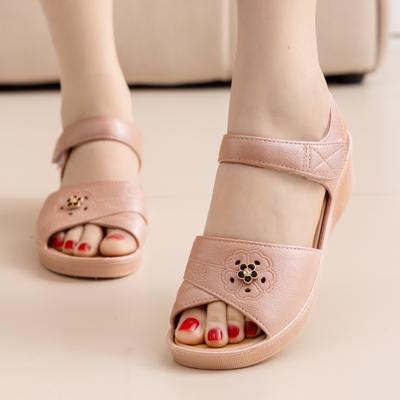 New Summer Women Sandals Casual Women Flat Female Wedges Sandals Soft Sole Cozy Mother Shoes