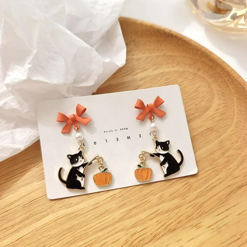 Cute Cat Pumpkin Cartoon Earrings For Women Funny Black White Kitten Fishbone Bowknot Dangle Earring Girls Christmas Party Gifts