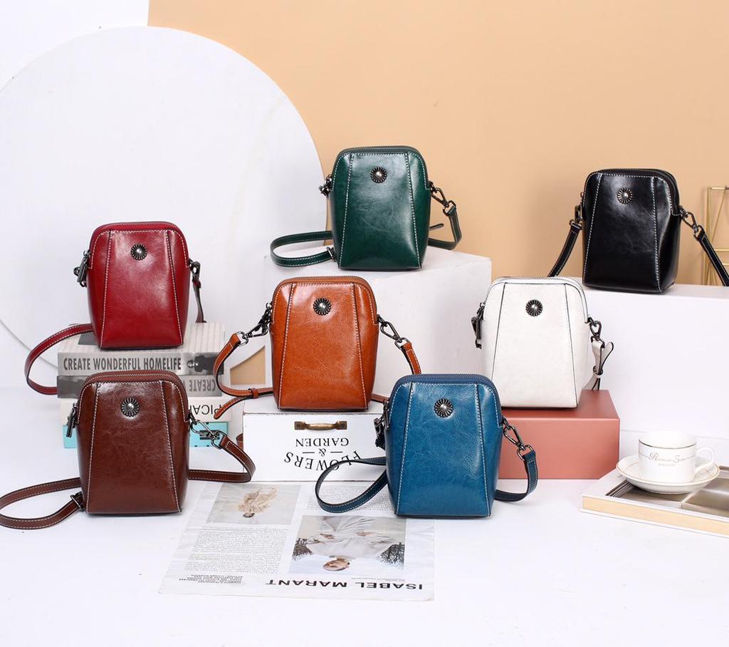 2025 Women's Genuine Leather Crossbody Phone Bag - Versatile High-End Shoulder & Commuter Style