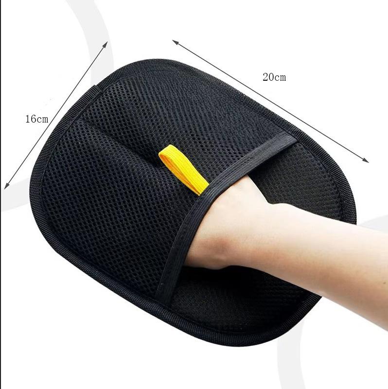 Pet dog electrostatic hair removal brush remove hair and sticker hair hair cleaning water-washing glove bristles