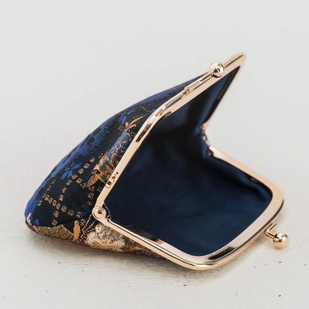 Kyoto Geibido Clasp Handcrafted by Japanese Made In Japan with Cherry Nishijin-ori 3.3-inch Wallet, Artisans, Pattern, (Black Blossoms)