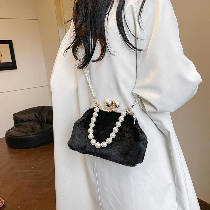 

Вечерняя сумка из искусственного меха для женщин, роскошные сумки, женская сумка через плечо, модная сумка, клатчи