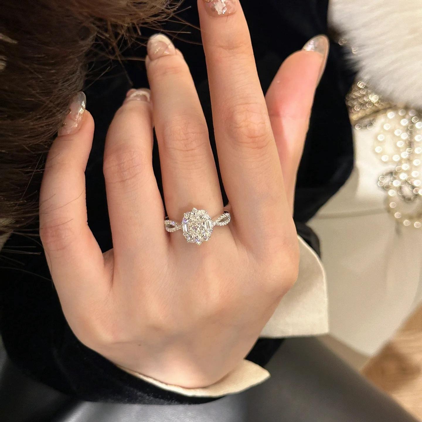 Rose Manor Pigeon Egg Ring Women s Sterling Silver Plated 18k White Gold Moissanite One Carat Wedding Ring Daily Jewelry Gifts port number 11 (us number 5)