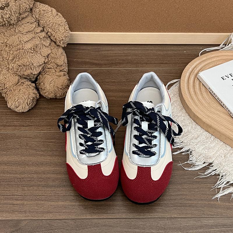 Leather high-heeled retro color matching German training shoes 2025 new flat-bottomed inner height-increasing Forrest Gump sports and leisure sh