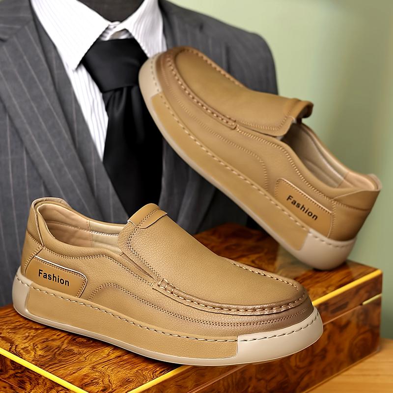 Fashion New Handmade Leather Casual Men Shoes Design Sneakers Man Breathable Leather Shoes Men Outdoor Sneakers