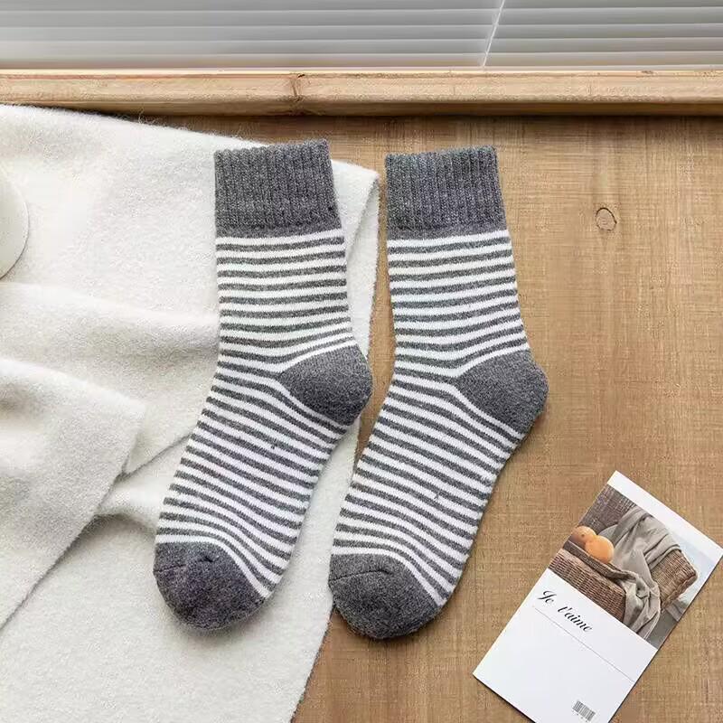 Korean Style Striped Terry Mid-Calf Socks - Thick, Warm, and Versatile for Autumn/Winter