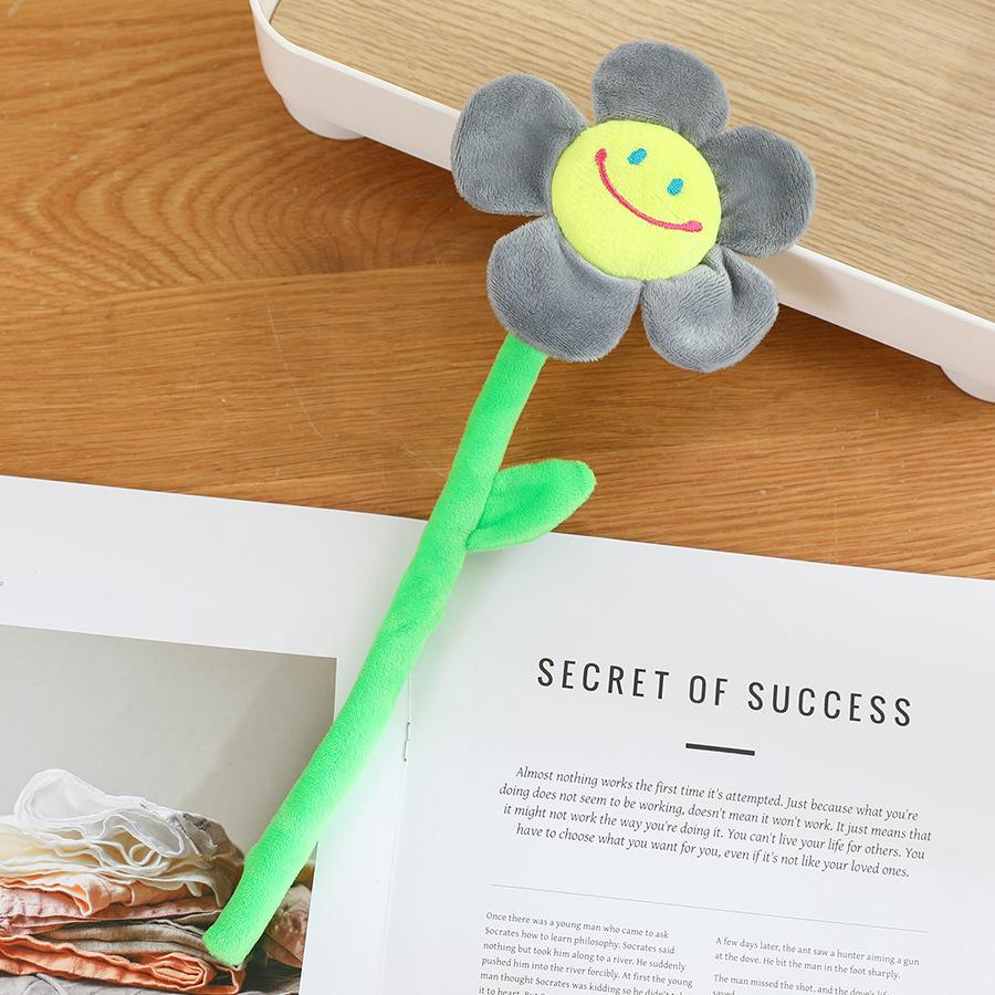 Creative smiley face sun flower plush toy rose fabric bouquet curtain flower buckle flower shooting prop decoration