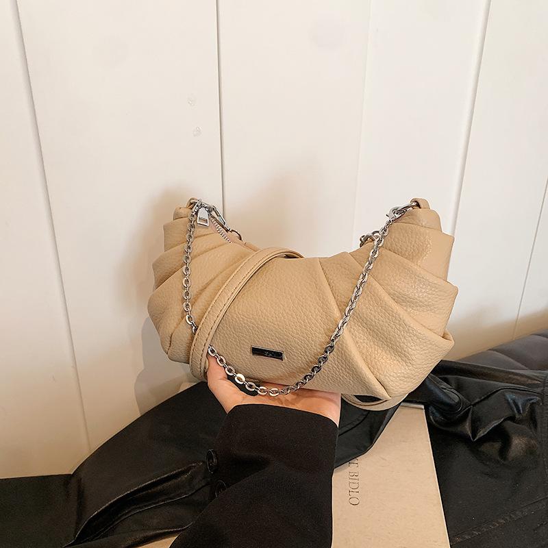 Premium Texture Niche Bag Women's Bag 2025 New Versatile Popular Ins Messenger Bag Fashionable Shoulder Dumpling Bag