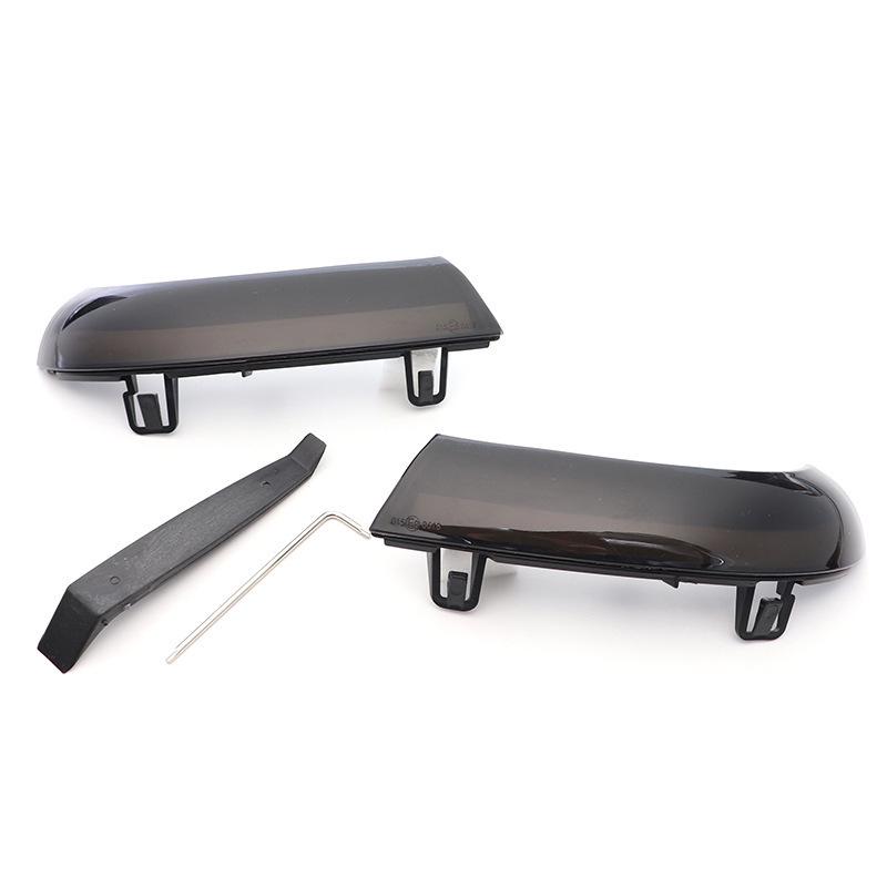 Compatible with Volkswagen Golf 5, Jetta MK5, Passat, Sharan: LED Flowing Water Rearview Mirror Turn Signal Light