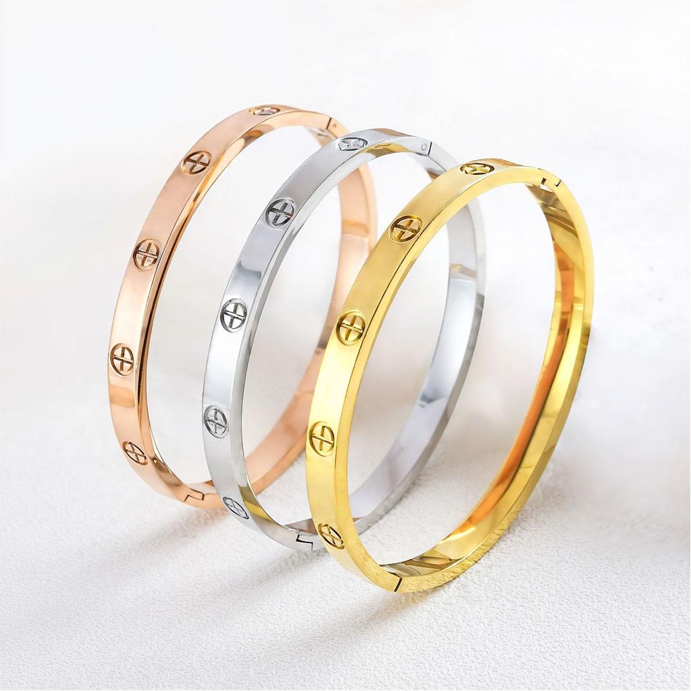 Waterdichte Roestvrijstalen Kruis Armband voor Vrouwen Nieuwe Trend Koppel Armband Luxe Sieraden Accessoires Bruiloft Feest Cadeau
