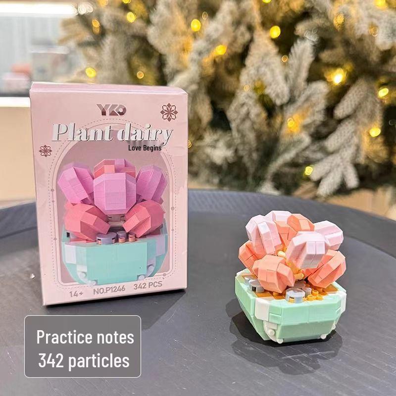 

Подарок ко Дню учителя: Совместимые с Lego украшения в виде букета суккулентов и игрушки-розы для девочек