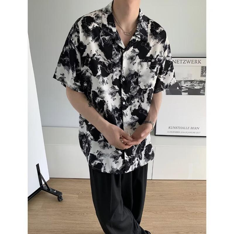 

Men s Black And White Abstract Ink Print Cuban Collar Short Sleeve Casual Shirt M чорний