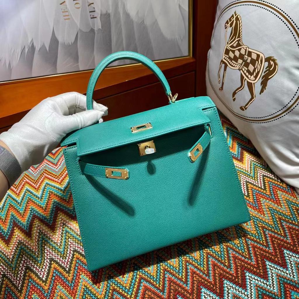 Classic And Atmospheric Handbag / New Style Fashionable And Versatile Single Shoulder Crossbody Bag High-end Hand-held Leather Women's Bag