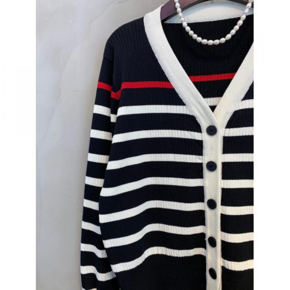 C S In The Room Women Color bloCked Stripe V neCk Ribbed Cardigan 2Color C