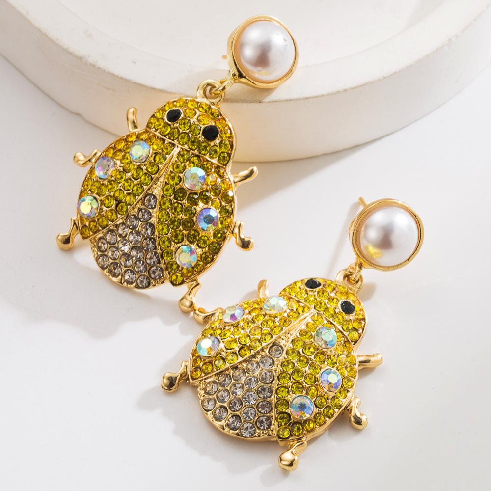 Digadagu Metal Rhinestone Ladybug Dangle Earrings New Women's Exaggerated Elegant Earrings Zircon Accessories