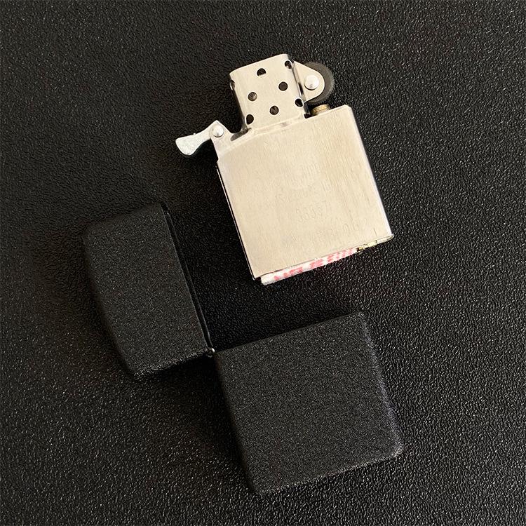 Creative Frosted Black Windproof Kerosene Wheel Lighter with Concave Bottom Iron Shell
