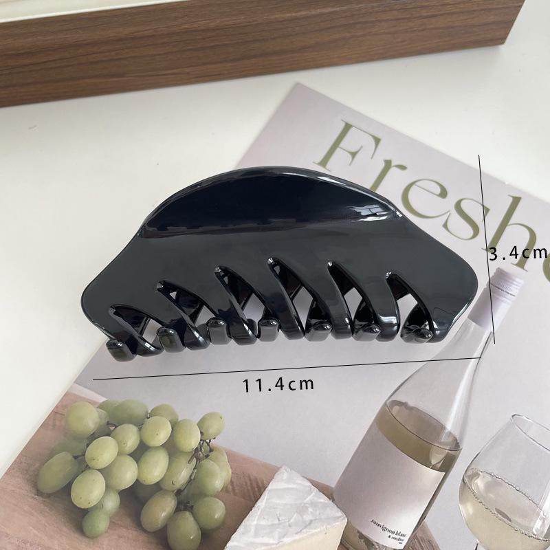 Classic Black & White French Hair Claw Clip - Vinegar Acetate Style 2024, High-End Small Fragrance Shark Clip for Buns.