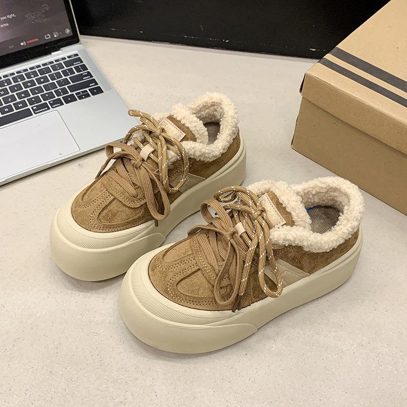 Retro Velvet Casual Board Shoes Women's 2025 Autumn and Winter New Ugly Cute Big Head Lace-up Casual Sports Moral Training Shoes Cotton Shoes