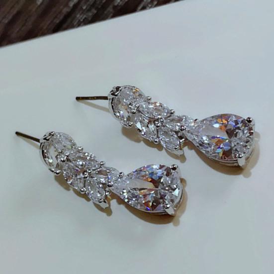 1 Pair Dangle Earrings Leaf Shape Rhinestones Jewelry Delicate Cubic Zirconia Stud Earrings for Wedding