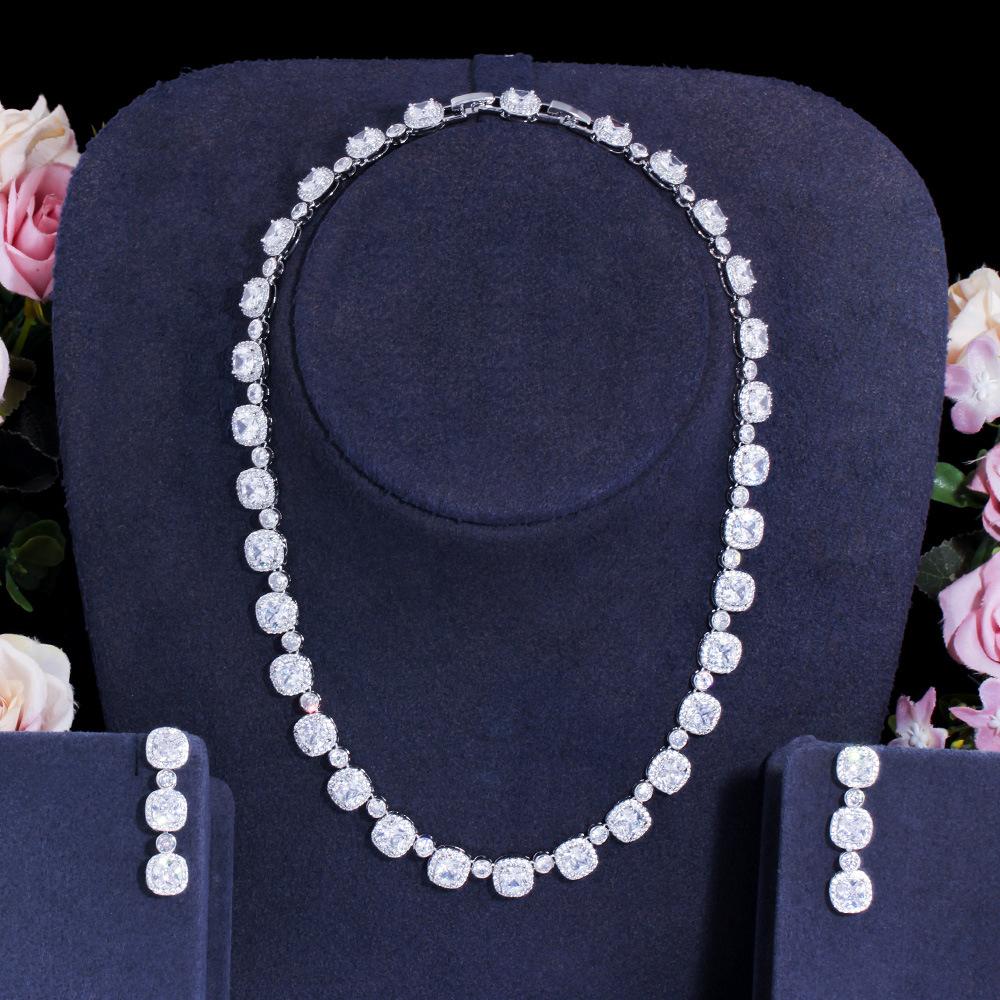 Zircon Necklace Earrings Set Chain Full Diamond Wedding Dress Dinner Accessories Two-Piece Set