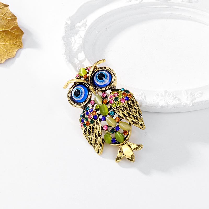 Animal Women's Brooch Pin Sparkling Crystal Decorated Owl Design Men's Metal Brooch Badge Gift Party Everyday Jewelry For Friend