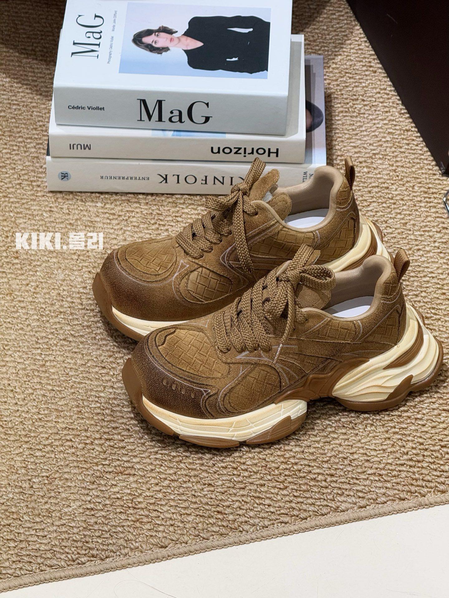 

Early autumn old money wind dad shoes women s ins tide 2025 new retro woven platform leather casual sports shoes women 35