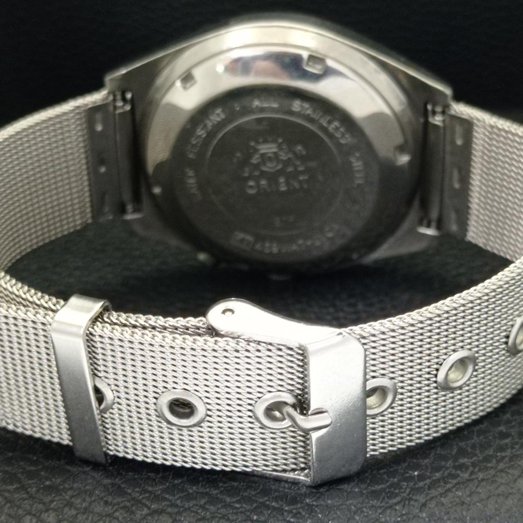 VINTAGE ORIENT AUTOMATIC 46941 JAPAN MENS BLACK COLOR DIAL WATCH a700611-5 R204-a700611