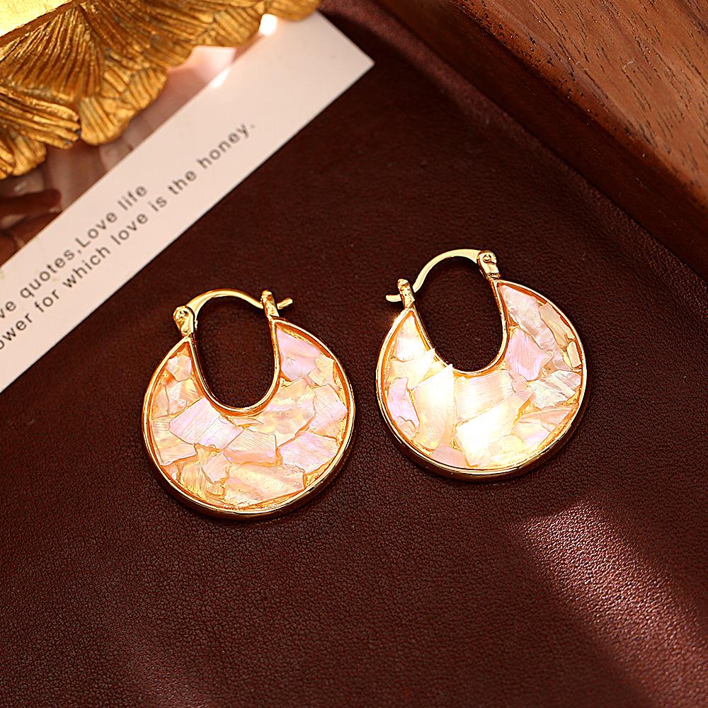 Luxury Natural Abalone Shell Earrings - Sophisticated, Stylish Ear Cuffs for Socialites