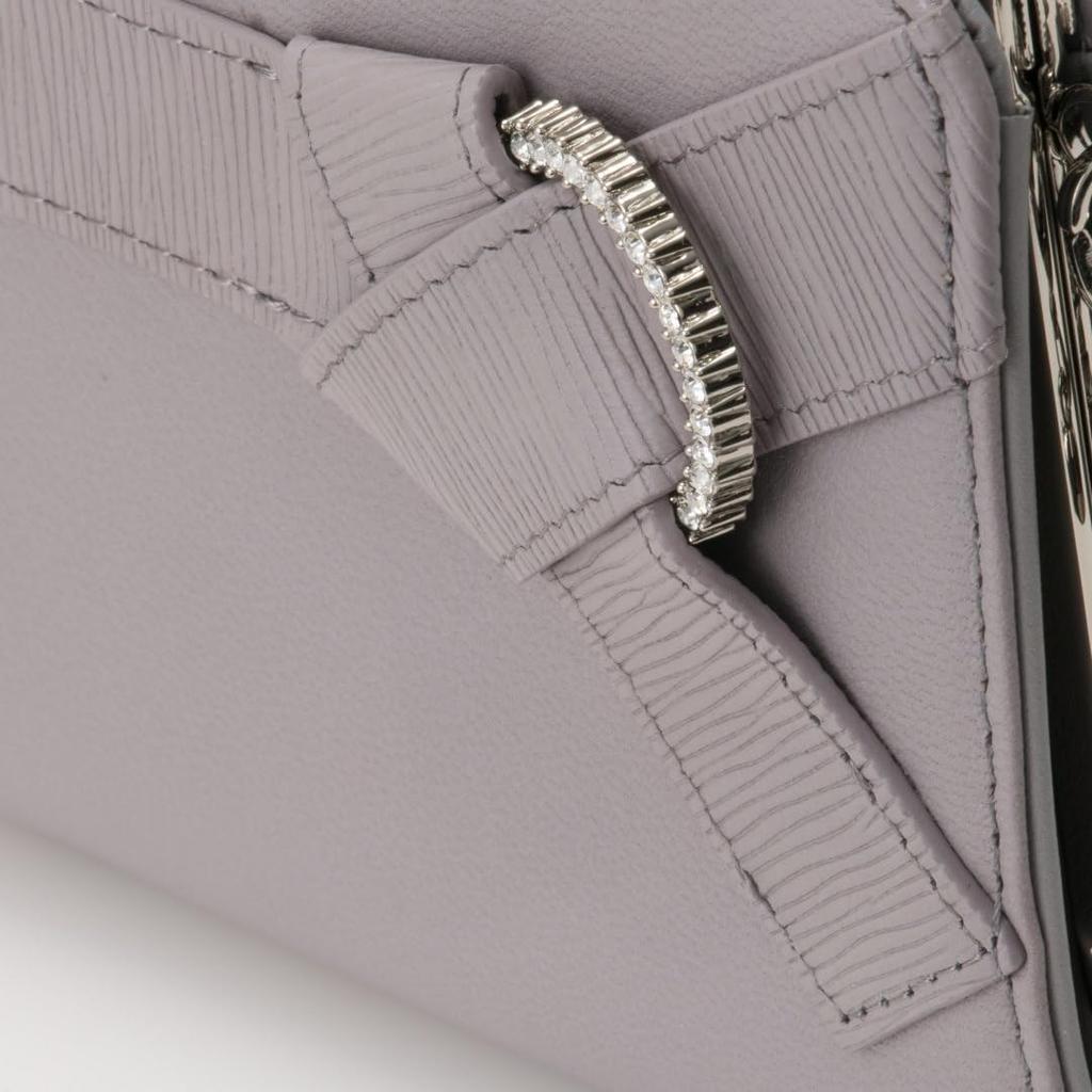 Jill Stuart Improved Wallet with Clasp Women's Bi-fold (JSLW5AS1)