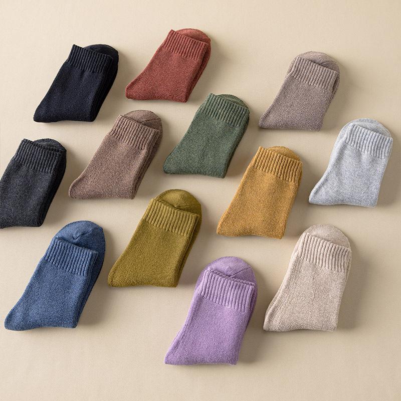 

3 Зимние женские носки средней длины Paris Winter, утолщенные и плюшевые, теплые полотенца для сна One Size