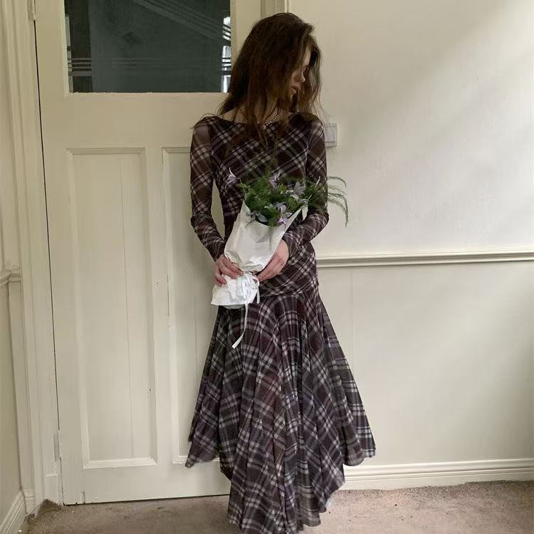 

French sexy lazy style plaid long-sleeved dress women s autumn new temperament waist and thin elegant medium and long dress S