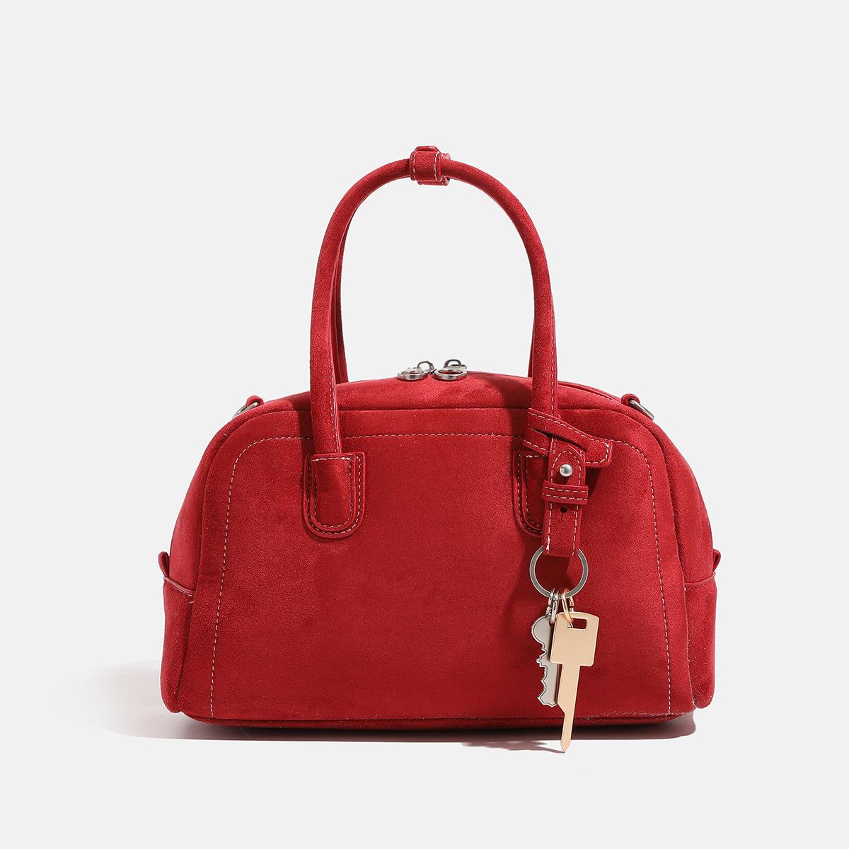 

Suede Retro Boston Bag with Silver Strap Lock Key for Autumn and Winter Commuting, Hand-held Bowling Bag, Single Shoulder Crossbody Bag