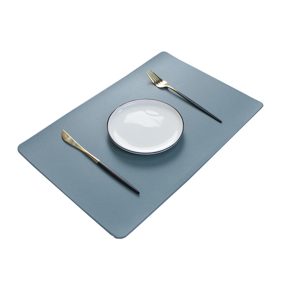 Set di 4 Tovagliette Resistenti Impermeabili Vinile Intrecciato Facili da Pulire Resistenti al Calore PVC Per Tavola Cucina Decorazioni Matrimonio