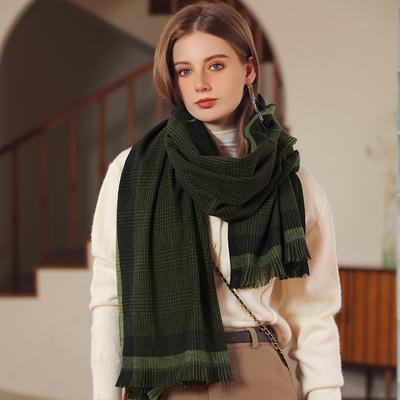 Accessori – Sciarpe e foulard