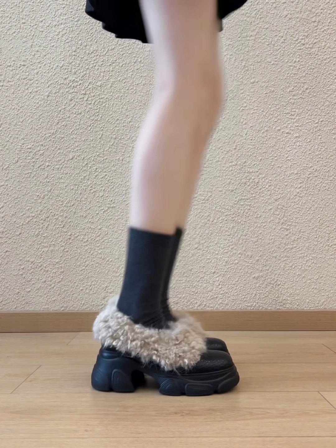 

Sheepskin version~ 2025 autumn and winter new retro round head platform Mary Jane shoes women s not tired feet fluffy cotton shoes 40 чёрный