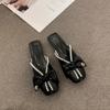 Baotou slippers spring wear 2025 new Korean version bow pearl flat bottom soft bottom mouth cool retro half slippers