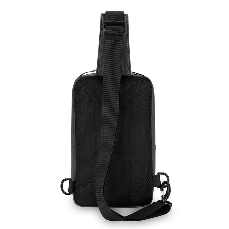 Pánska taška cez hruď Viacúčelová taška cez rameno Veľkokapacitná Viacvrstvová Crossbody taška