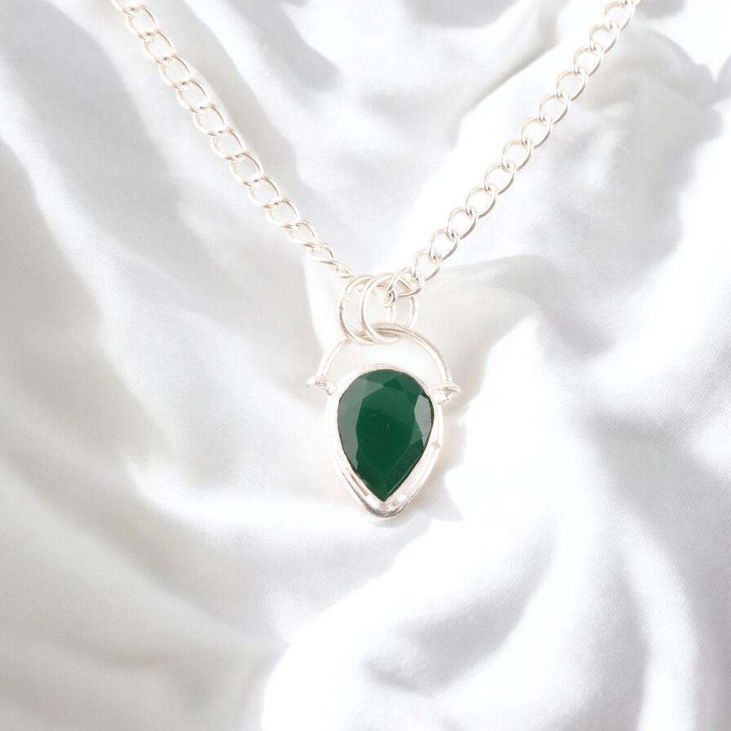 Green Onyx Gemstone 925 Sterling Silver Jewelry Handmade Pendant Bridesmaid Gift PP-56-21