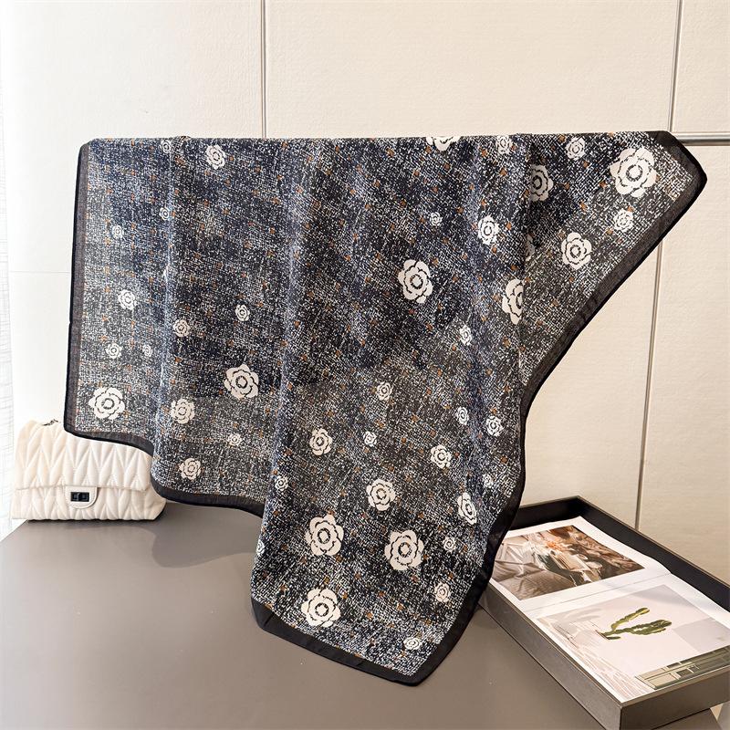 

Luxury Design Flowers Printed Twill Silk Scarf Square Scarves Lady Wraps Kerchief Woman Neck Shawl Wraps Echarpes 90CM Bandana 90x90 cm