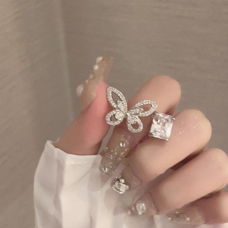 Exquisite Butterfly Sugar Cube Ring For Women Adjustable Geometric Fashion Jewelry 2024
