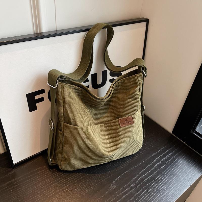 Bolsos Para Universitarias Bolso De Mano Y Bandolera Bi De Serraje