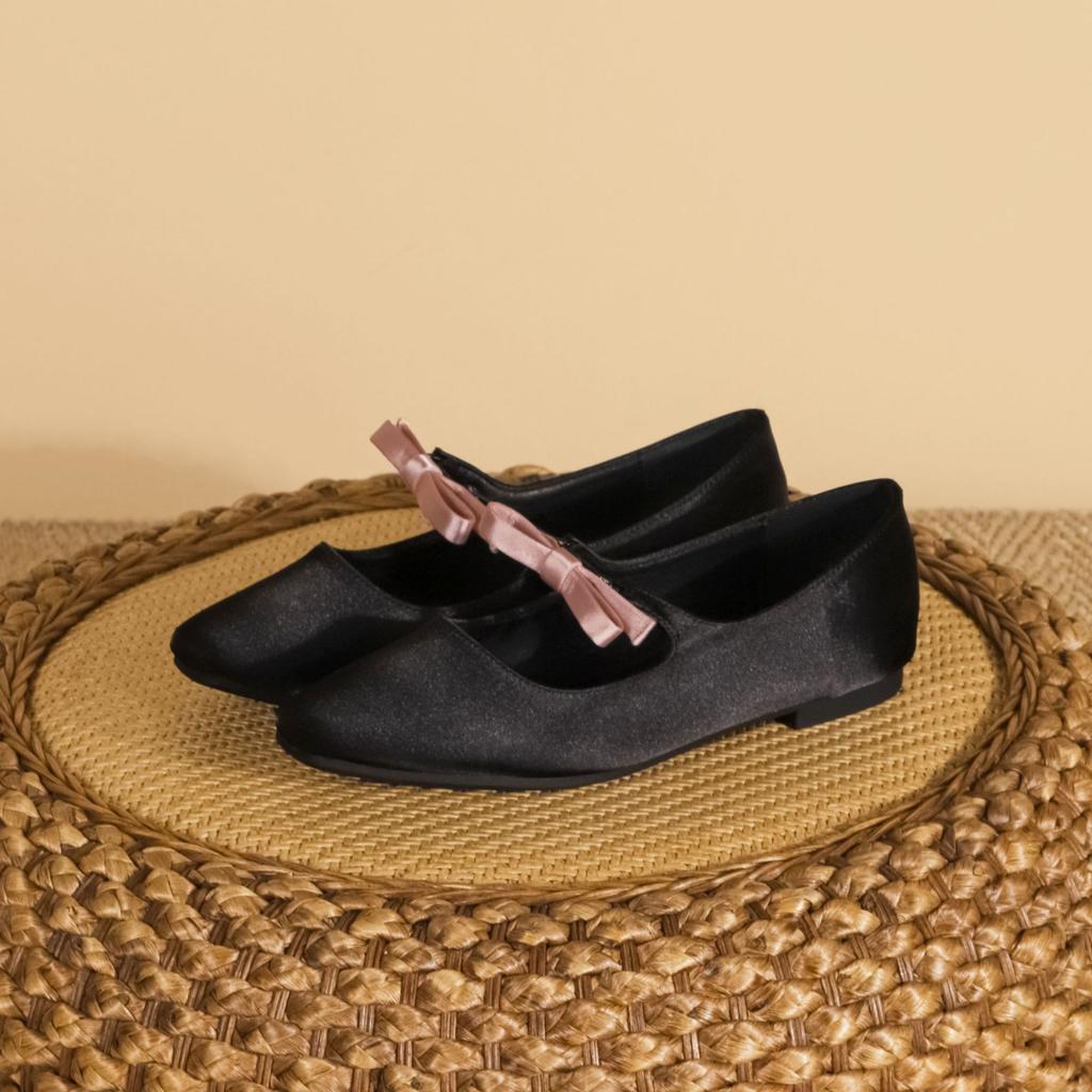 Yuanlitong Autumn New Flat-soled Single Shoes Women Wear High-end Women's Shoes Soft Soles Are Not Tired and Comfortable Casual Shoes Women